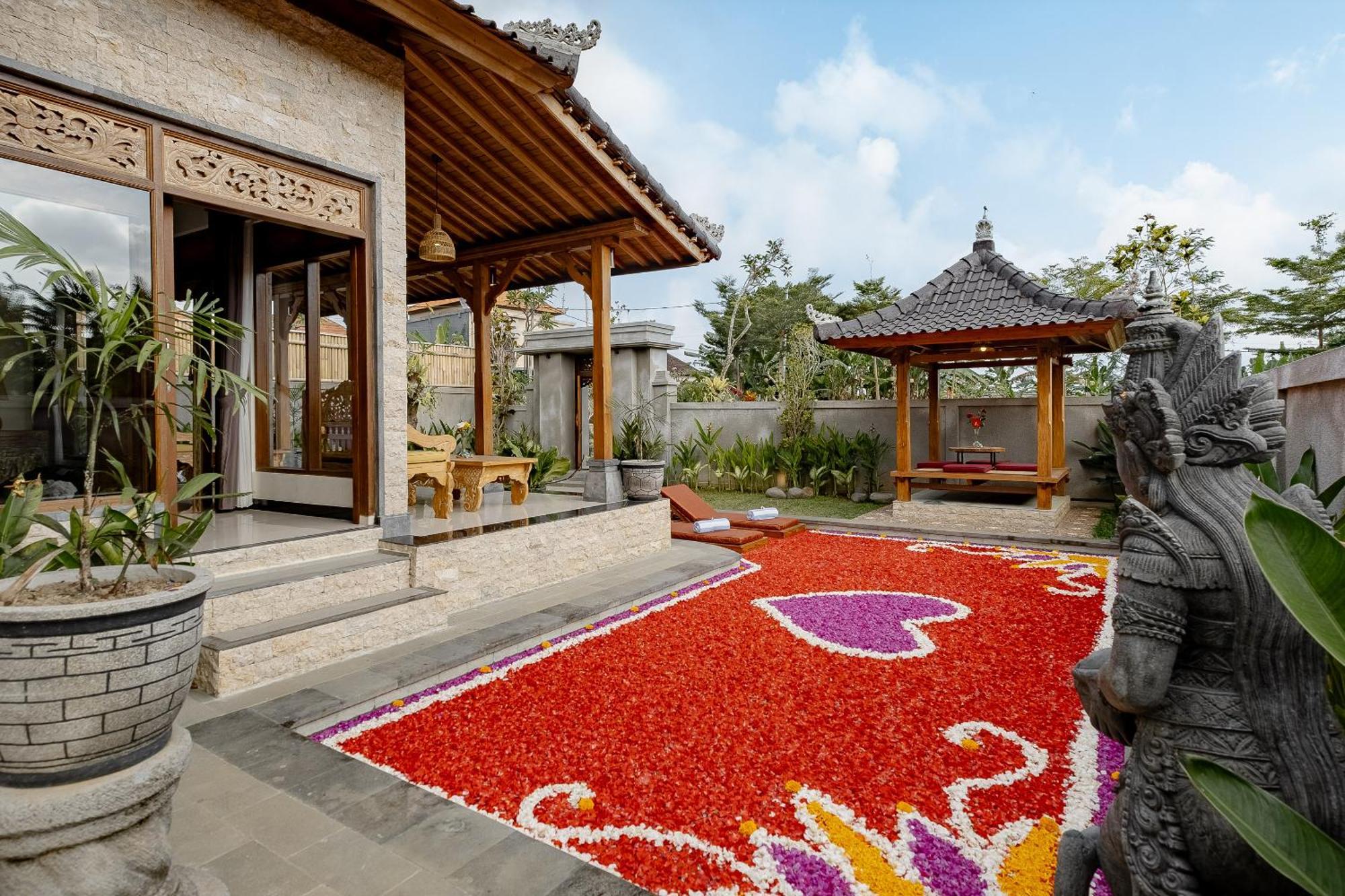 Ari Yudha Ubud Villa Exterior photo