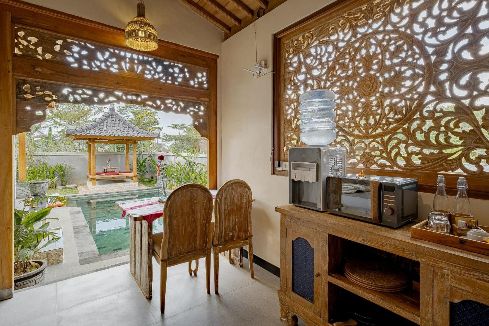 Ari Yudha Ubud Villa Exterior photo